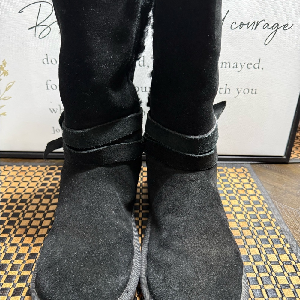 Koolaburra Black Winter Boots Women SZ 8- Box 14
